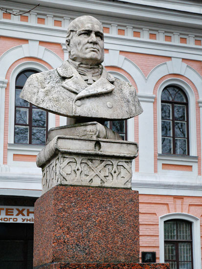 osm3919.jpg (81401 bytes)