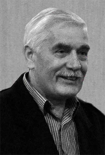 2012a.jpg (18086 bytes)